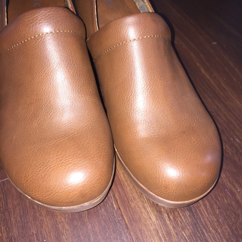 BOC Jaylin Comfort Wooden Platform Clogs - NEW - Picture 3 of 7